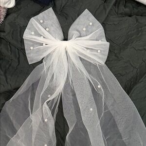 Amazon White Sheer Bow with Pearls
